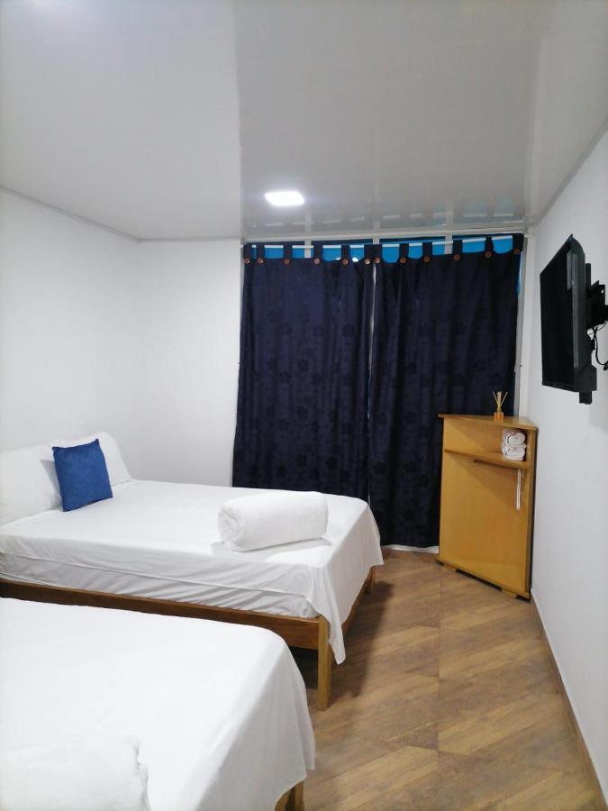 Hotel Media Luna Cúcuta المظهر الخارجي الصورة